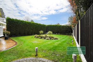 Photo 8- click for photo gallery